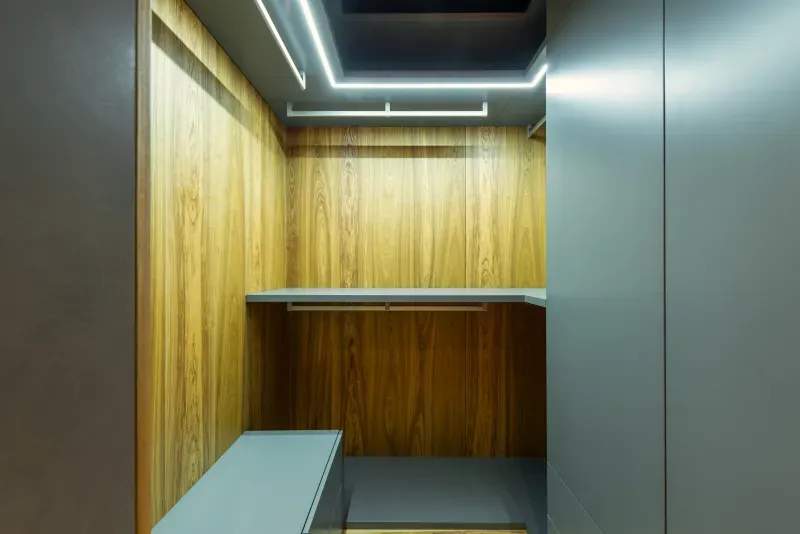 Northwood Wardrobe Studio 2