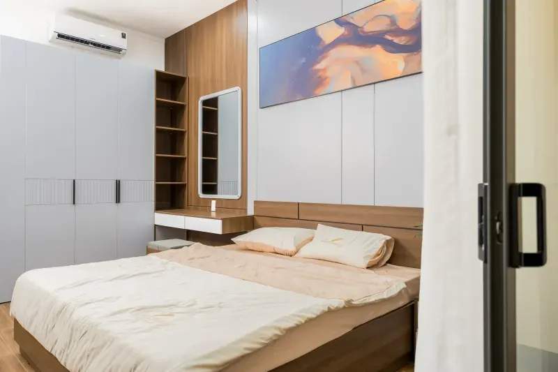 Northwood Wardrobe Studio 8